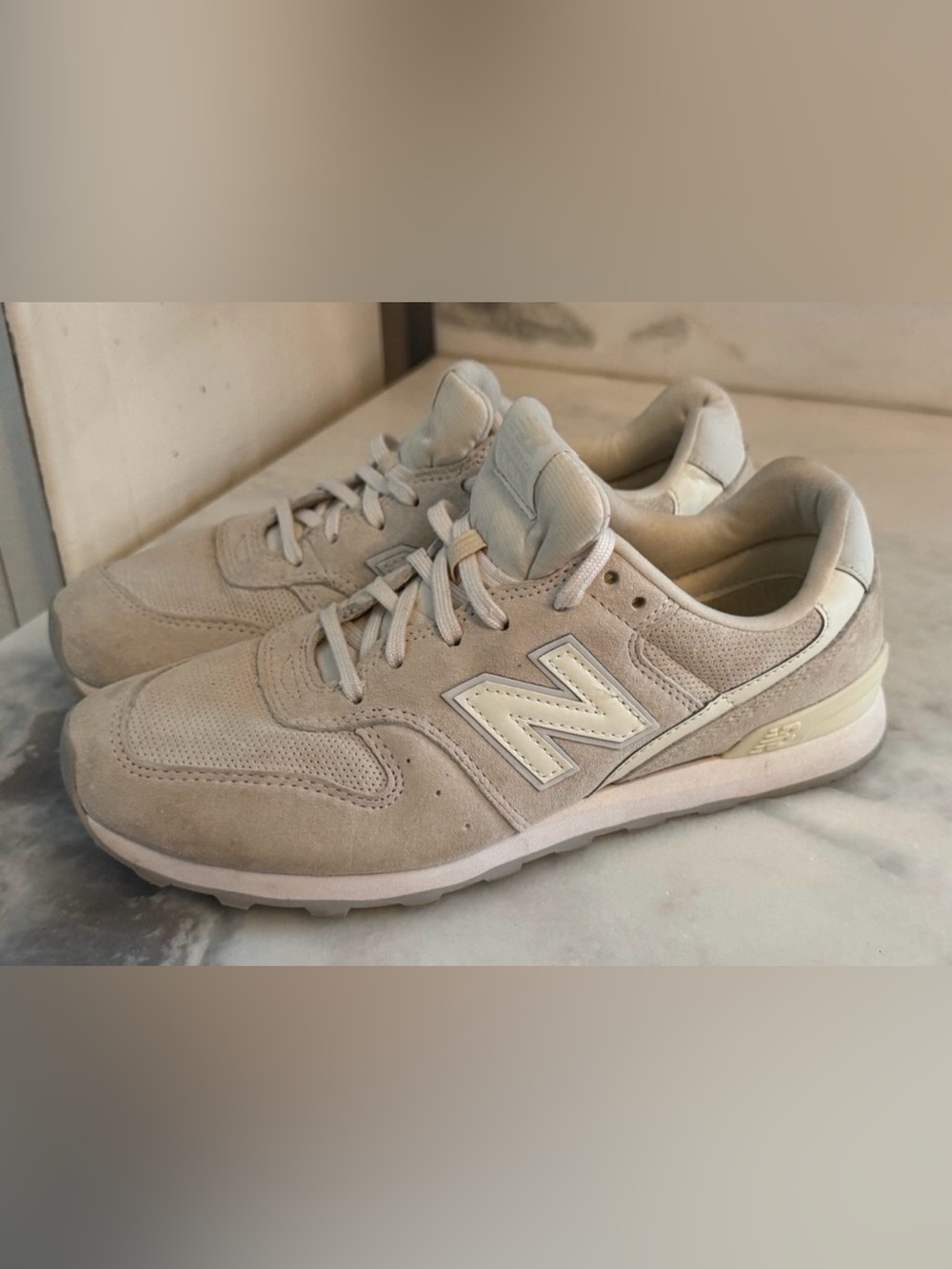 Like New Women’s Shoes New Balance Worn Once Size 9.5
